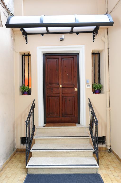 Fotofever Apt, Two Bedrooms With Air Conditioned In Elegant Shopping Area, Close To Vatican City Roma Ngoại thất bức ảnh
